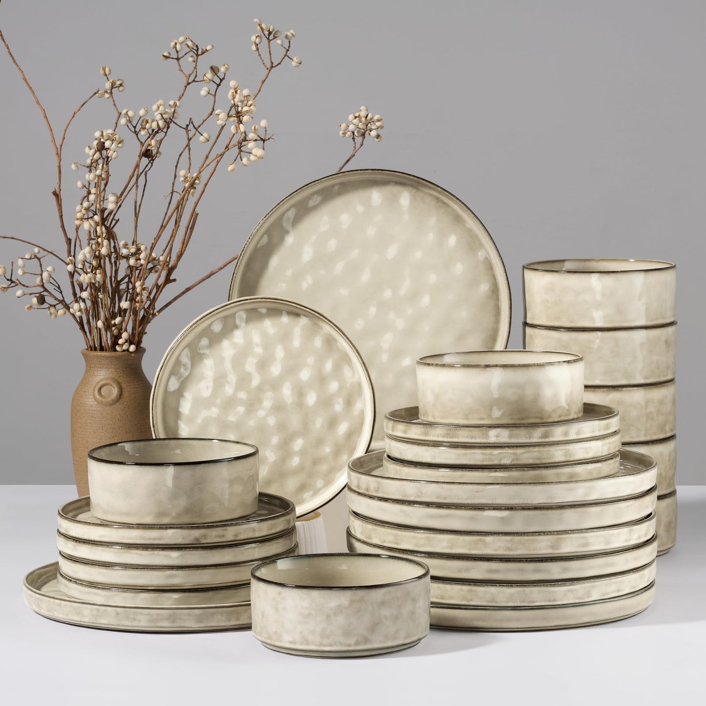 HaWare Dinnerware Sets, 12-Piece Plates and Bowls Set, Stoneware Dish Set for 4, Ceramic Dinnerware for Home Restaurant, Chip and Scratch Resistant, Microwave and Dishwasher Safe, Speckled White