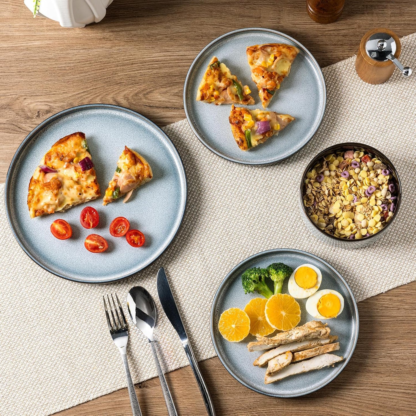 LERATIO Ceramic Dinnerware Sets for 4,Round Reactive Glaze Ceramic Plates and Bowls Set,Highly Chip and Crack Resistant | Dishwasher & Microwave Safe Dishes Set,Service for 4 (12pc)-Gray White