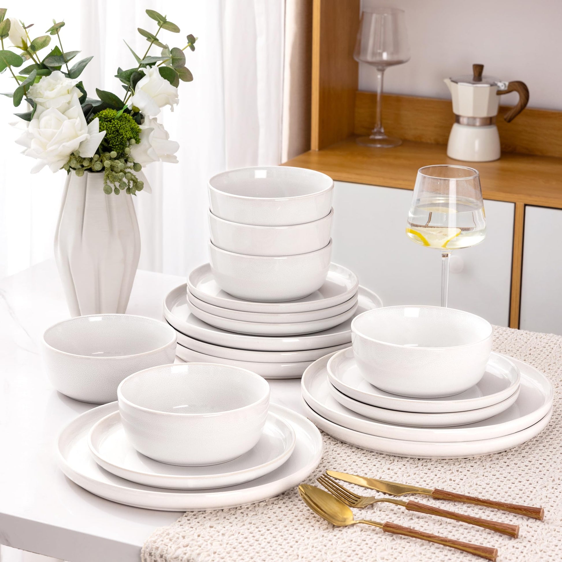 AmorArc Stoneware Dinnerware Sets,Round Reactive Glaze Ceramic Plates and Bowls Set,Highly Chip and Crack Resistant | Dishwasher & Microwave Safe Dishes,Service for 4 (12pc)