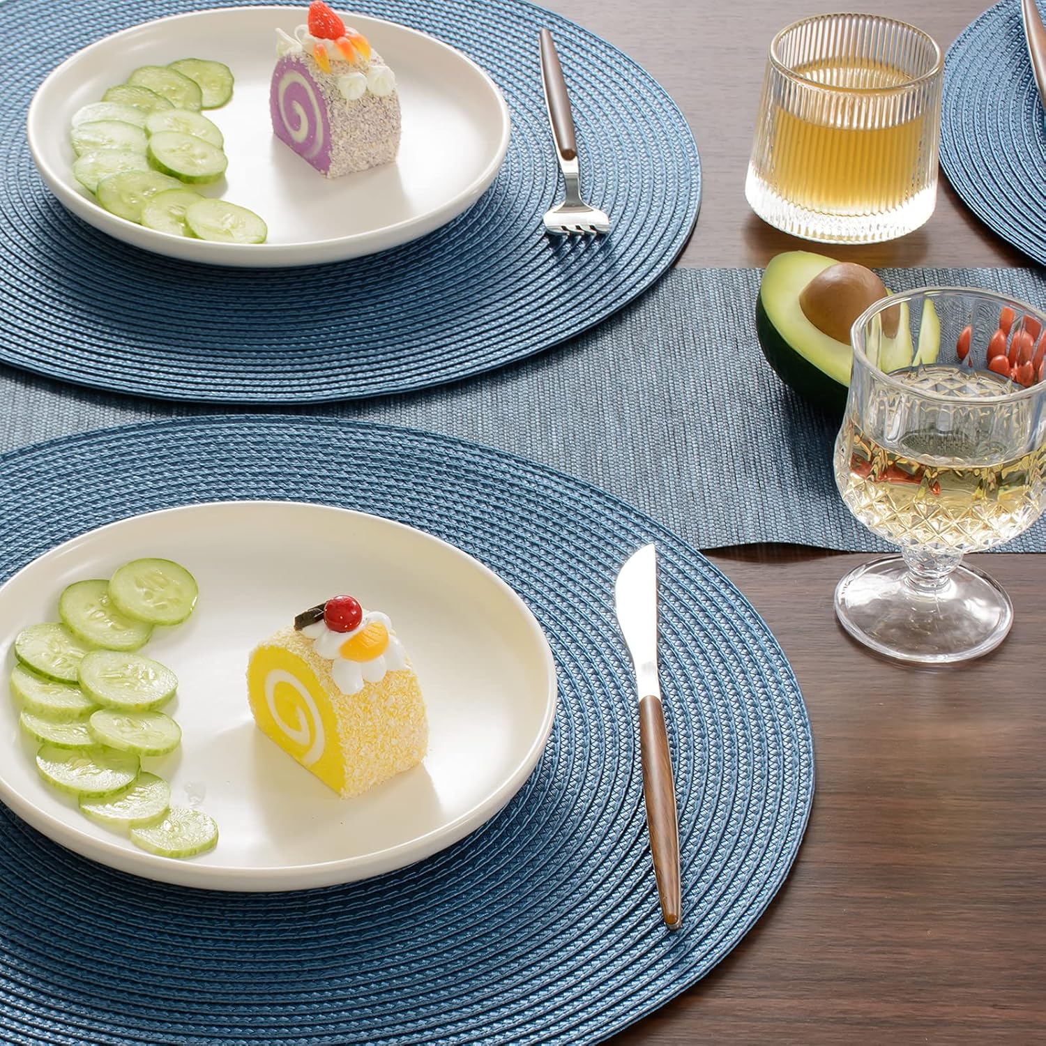 FunWheat Round Braided Placemats Set of 6 Table Mats for Dining Tables Woven Washable Non-Slip Place mats 15 in(Blue, 6pcs)